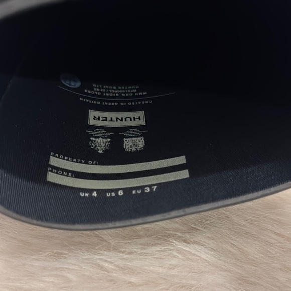 Hunter Gray/Black Rain Boots Women’s Size 6 pre-owned. - Picture 5 of 6